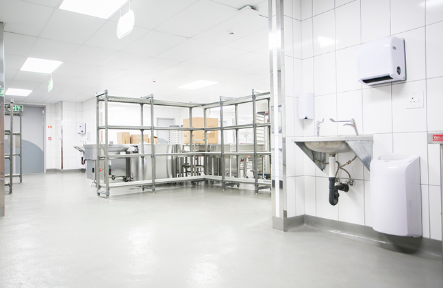 Modern Hospitals Coat Kitchens with Flowfresh Flooring